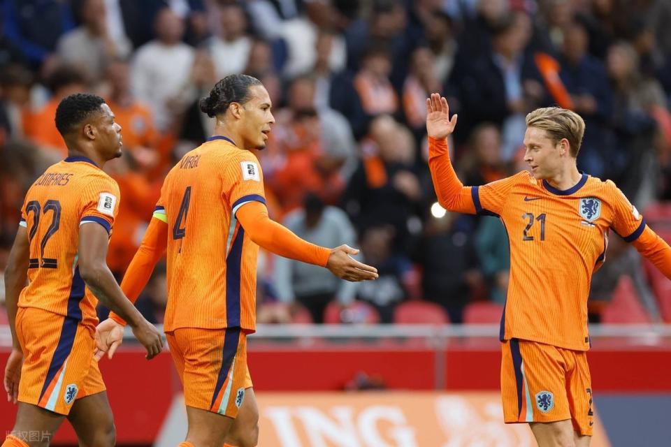 阶段小组赛, 莱赫滕迈基